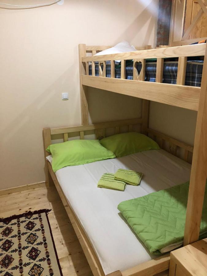 Salas Gnijezdo Backa Palanka Bagian luar foto